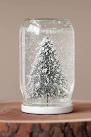DIY snow globe in mason jar