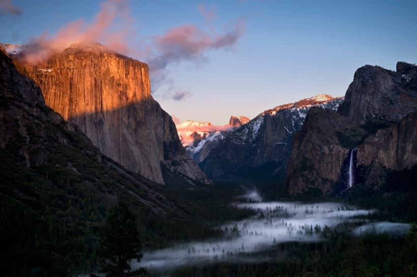 Yosmite National Park at Sunset/Sunrise