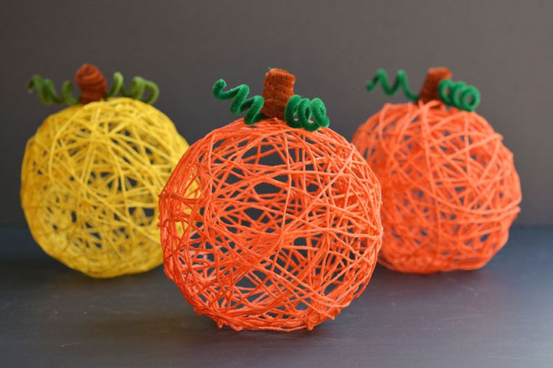 Yarn pumpkins